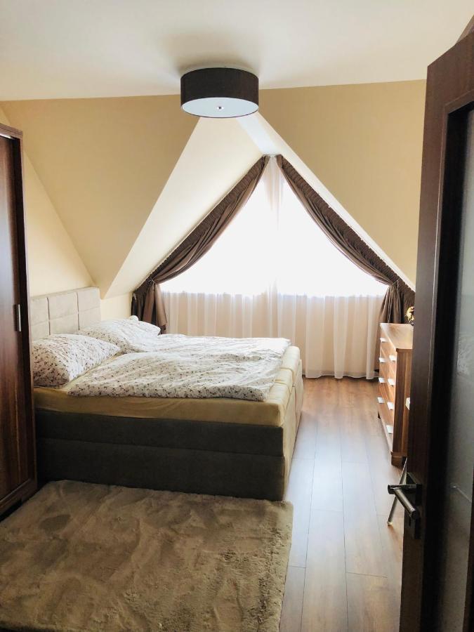 Apartment Horec โดโนวาลี ภายนอก รูปภาพ