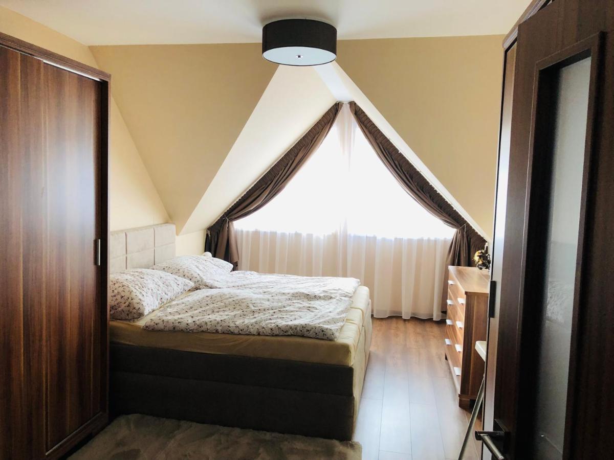 Apartment Horec โดโนวาลี ภายนอก รูปภาพ