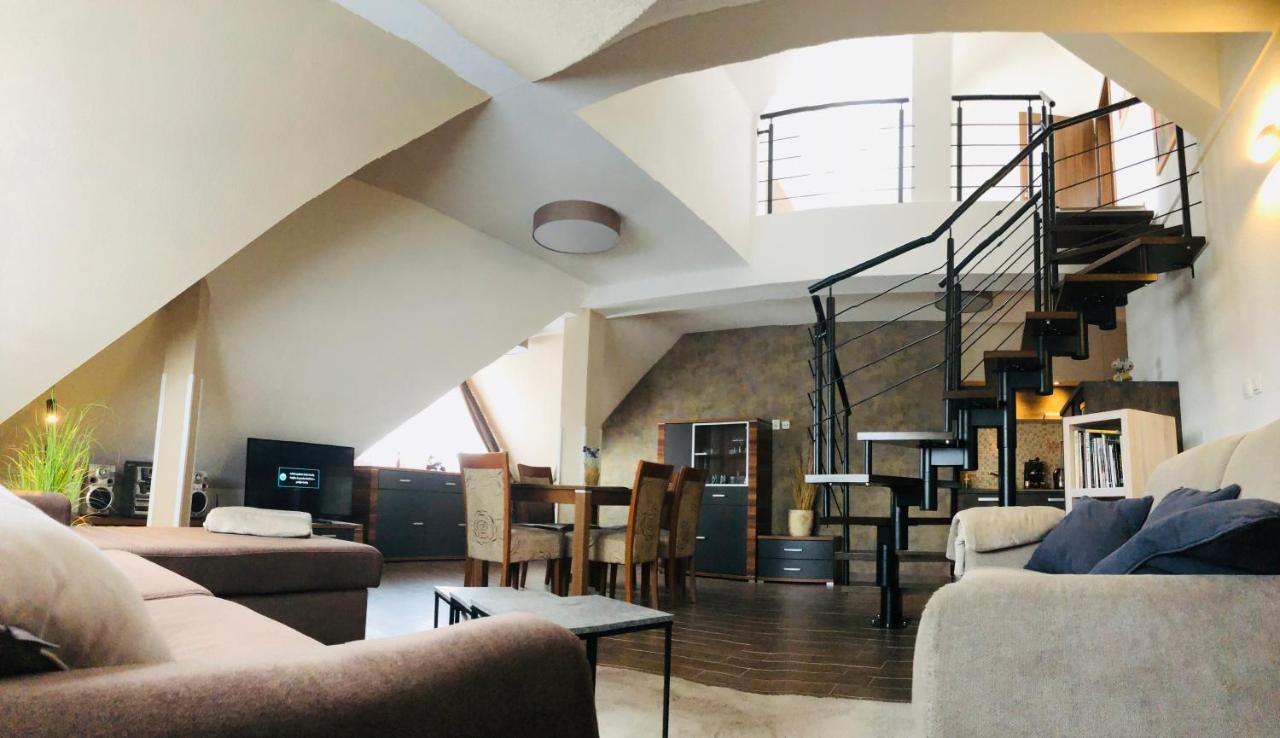 Apartment Horec โดโนวาลี ภายนอก รูปภาพ