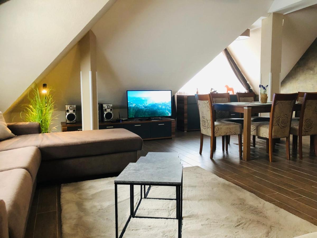 Apartment Horec โดโนวาลี ภายนอก รูปภาพ