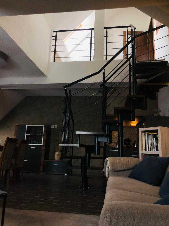 Apartment Horec โดโนวาลี ภายนอก รูปภาพ